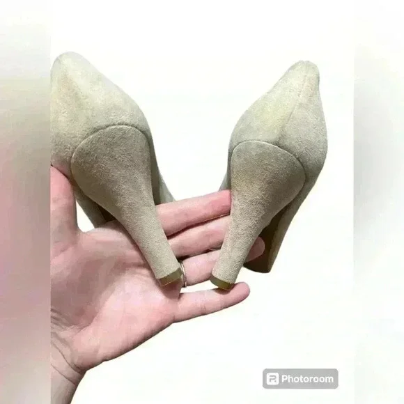Moschino Cheap and Chic Beige Suede Stiletto/Pump Heels Size 7.5